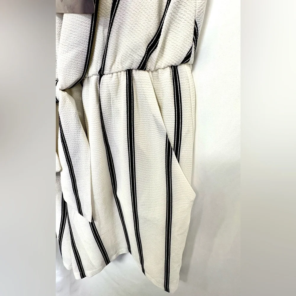 Lily Rose Striped Romper (Size S, NWT) - Picture 5 of 5